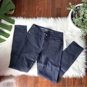 Old Navy Super Skinny Jeans Dark Wash Mid Rise NWT